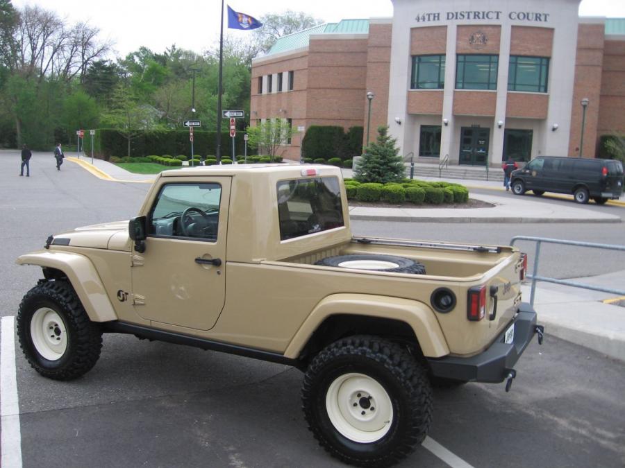  Jeep Wrangler JT Concept 2007 года  (фото 35 из 54)
